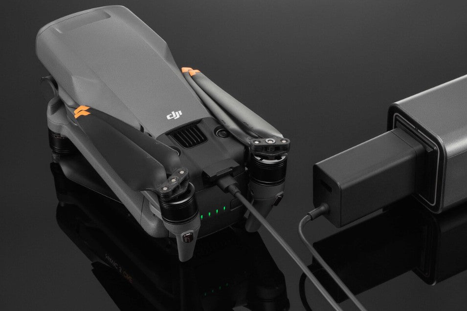 【新品販売】DJI 65W ポータブル充電器