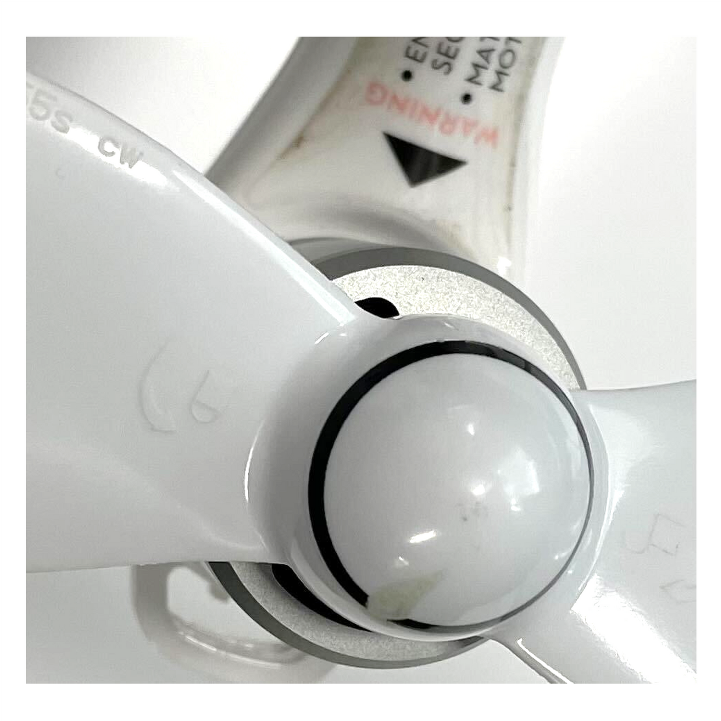 【中古販売 / メーカー点検実施済】Phantom 4 Pro V1【ドロサツ!!購入者特典あり】